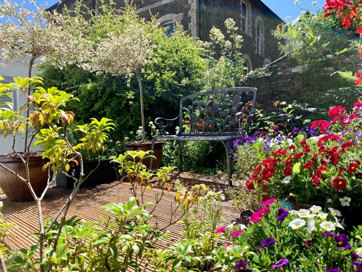 The Earlsdale Bed And Breakfast Ilfracombe Exteriér fotografie